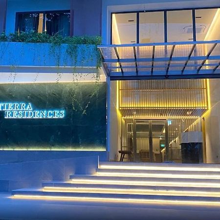 Tierra Residences Bangkok Exterior foto