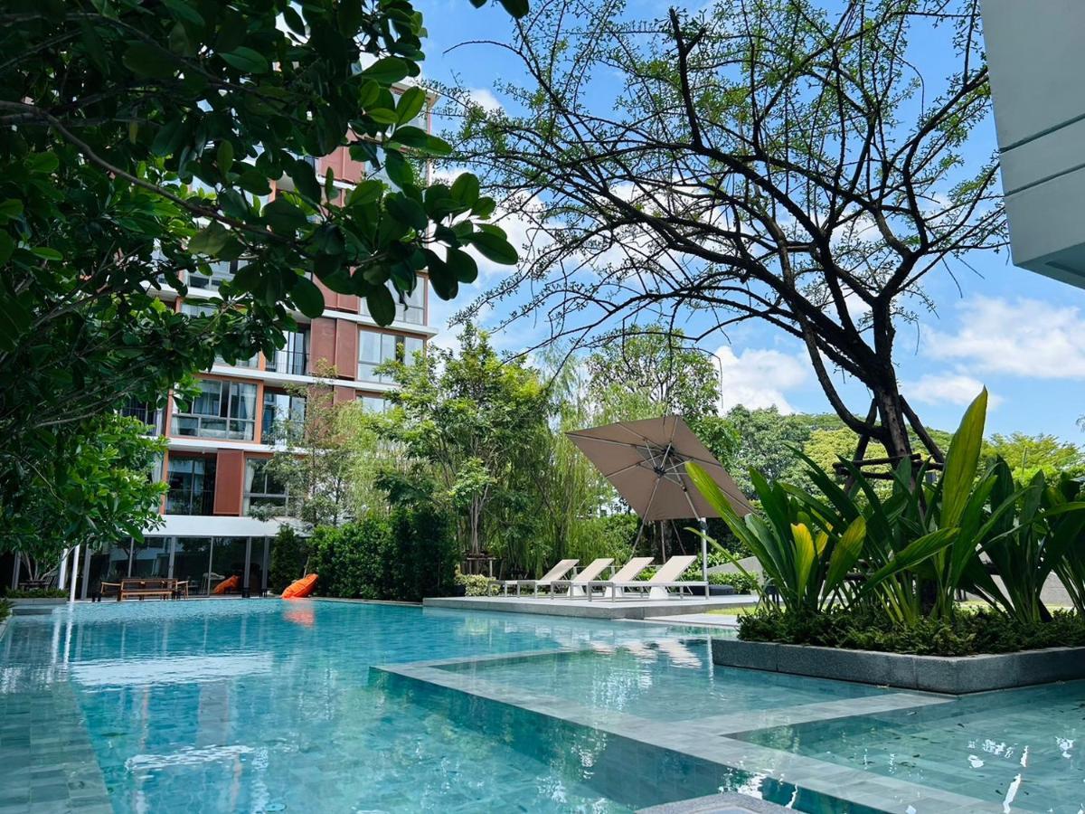 Tierra Residences Bangkok Exterior foto
