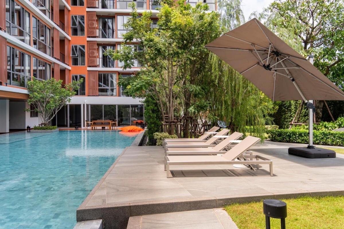 Tierra Residences Bangkok Exterior foto