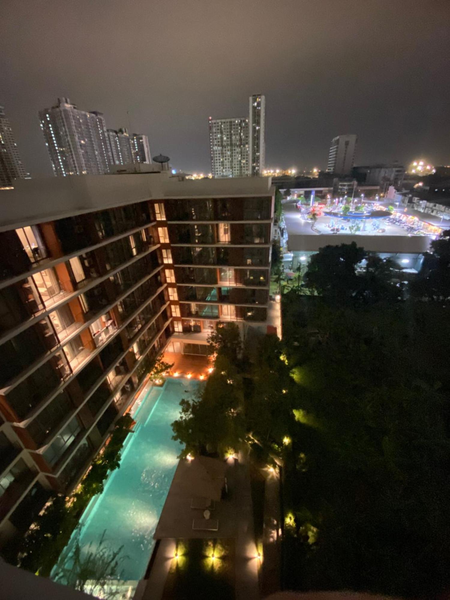 Tierra Residences Bangkok Exterior foto